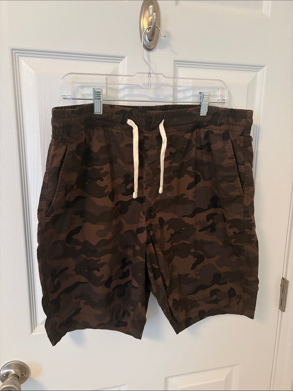 Old Navy Brown and Black Camo Drawstring Shorts